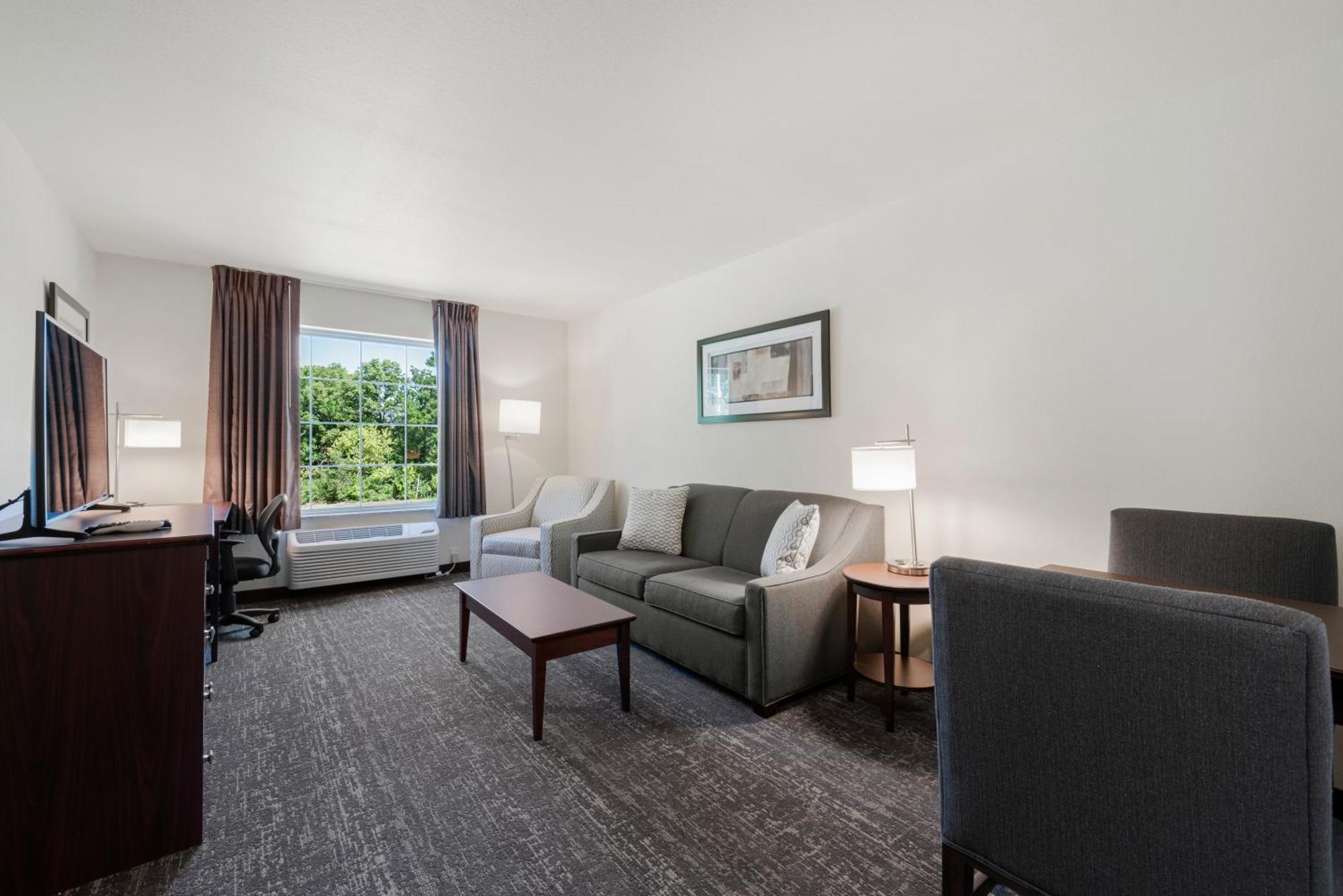 Cobblestone Hotel & Suites - Bellefontaine Eksteriør bilde