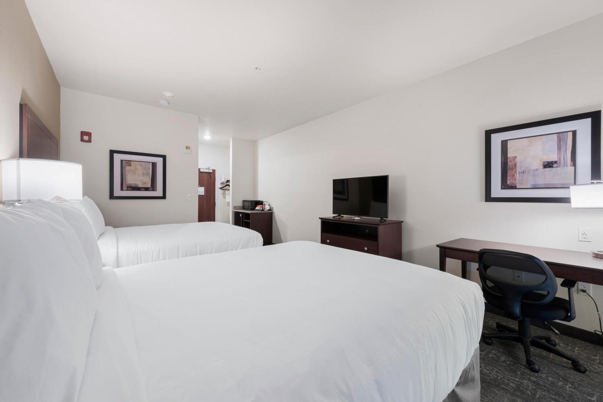 Cobblestone Hotel & Suites - Bellefontaine Eksteriør bilde