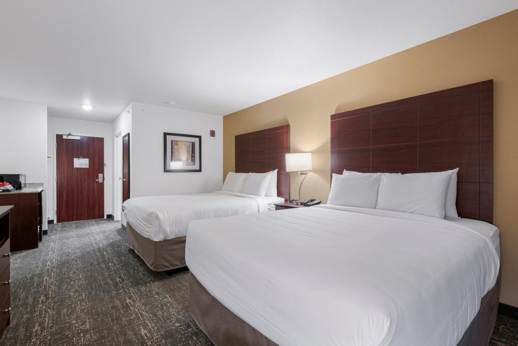 Cobblestone Hotel & Suites - Bellefontaine Eksteriør bilde