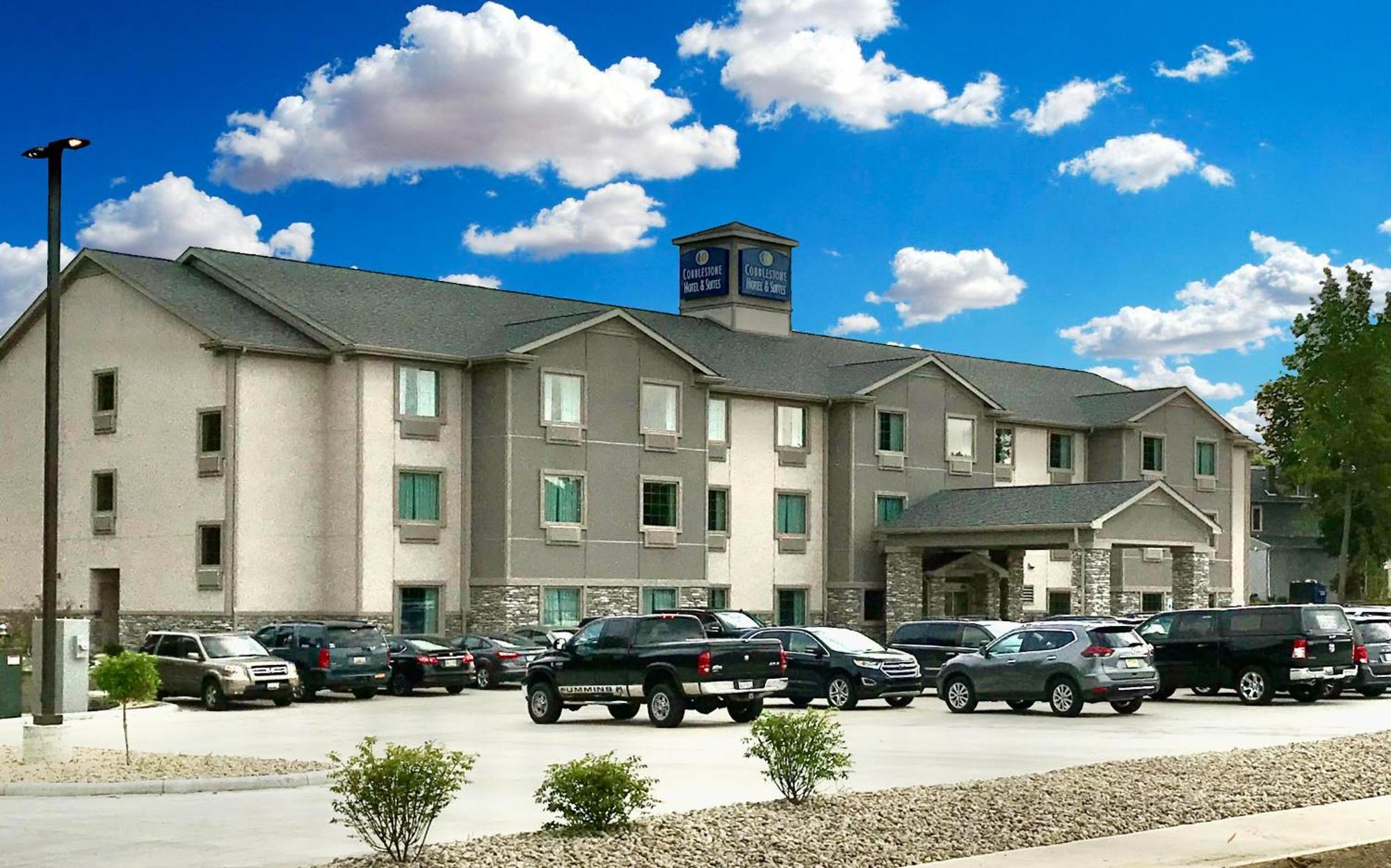 Cobblestone Hotel & Suites - Bellefontaine Eksteriør bilde